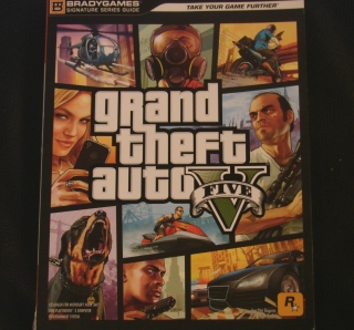 Originalbild zum Tauschartikel Grand Theft Auto V - Lösungsbuch GTA V